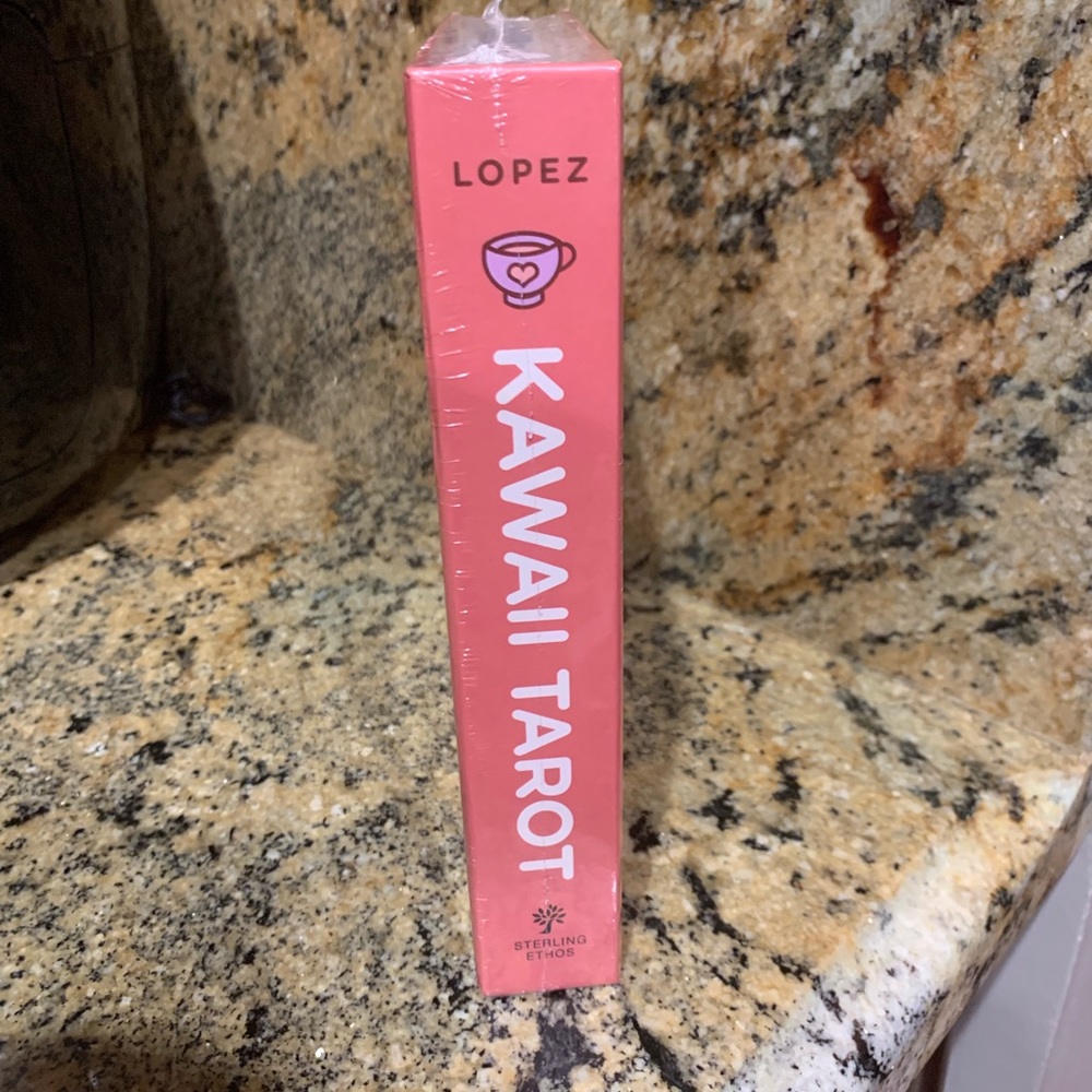 Kawaii Tarot: A 78-Card Deck of Magic new sealed - Picture 3 of 5